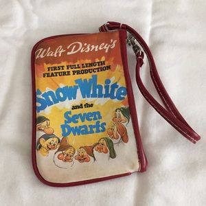 Disney Snow White Wristlet